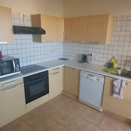 Lejlighed Stefaris Properties